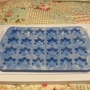 Silicone snowflake mold Tray - Swirl Blue